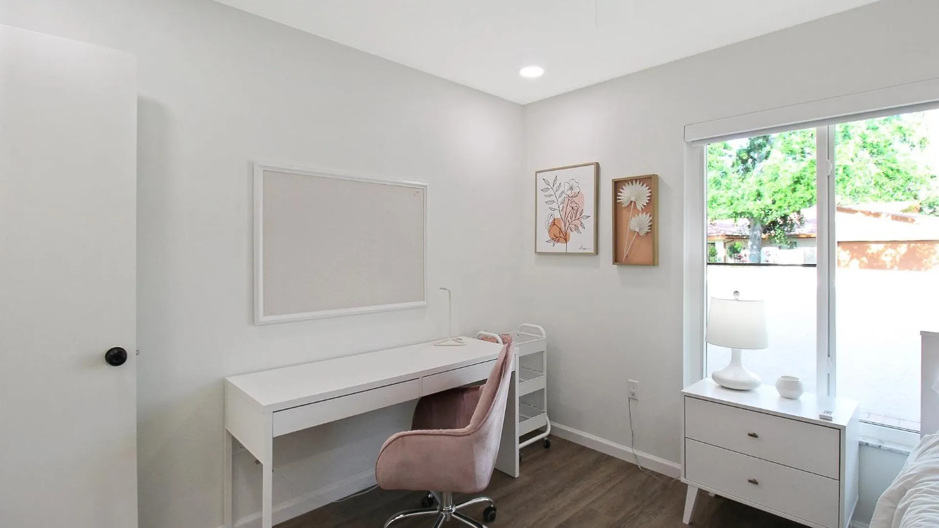 Chic 3 Bedroom Home Near Beach Sienablue Bradenton Holiday home
