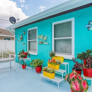 Aquamarine Rose Holiday home
